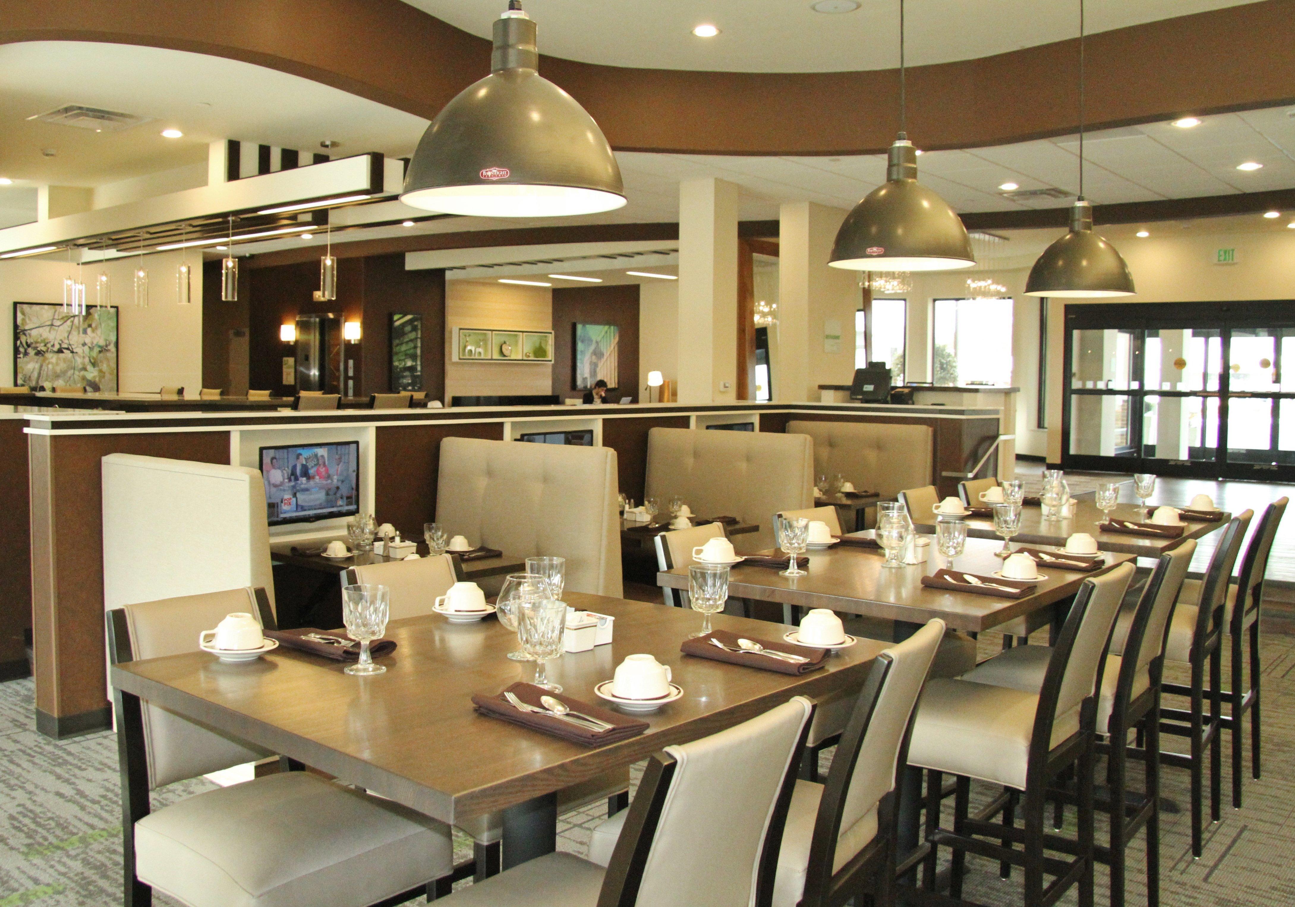 Holiday Inn Greensboro Coliseum By Ihg Bagian luar foto