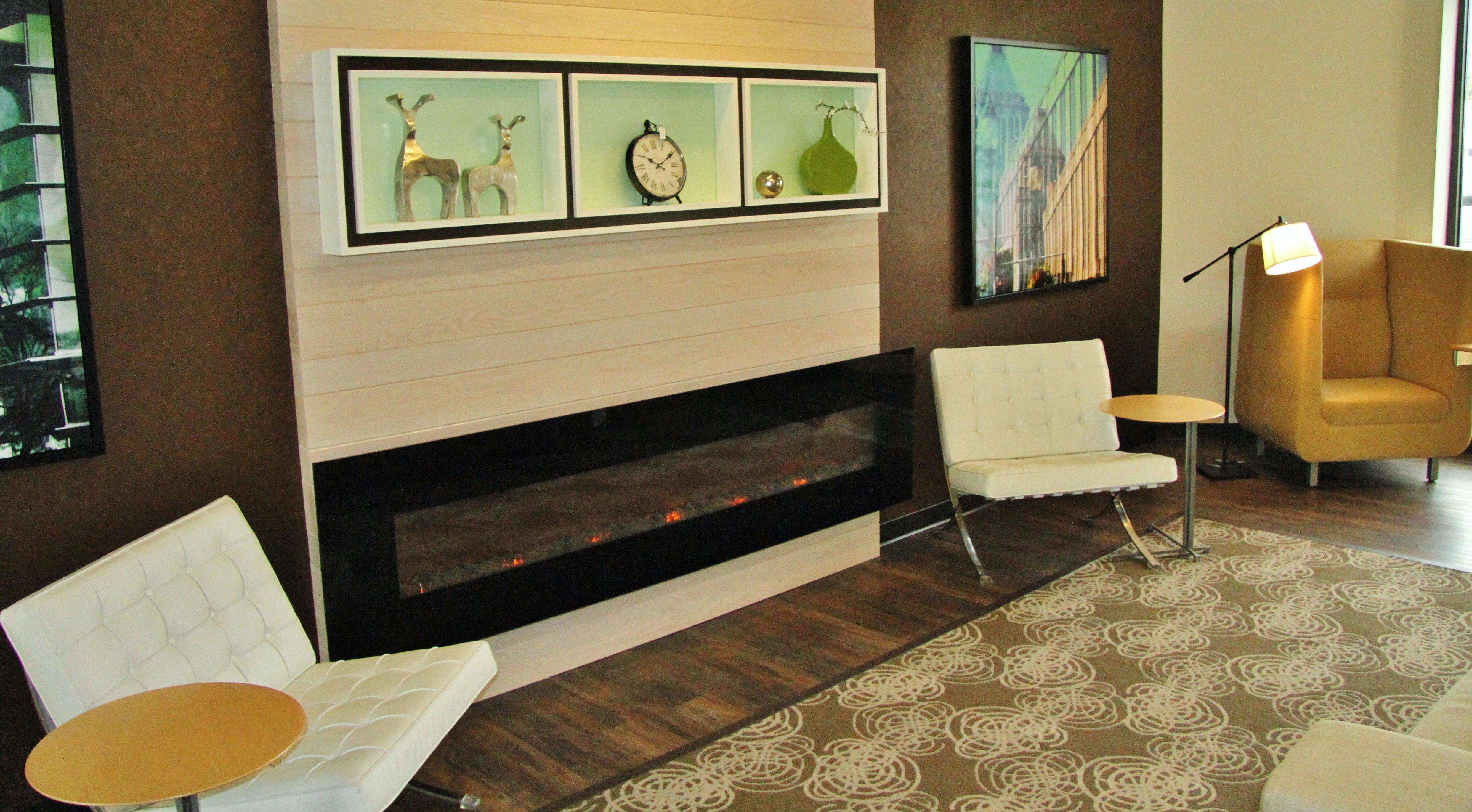 Holiday Inn Greensboro Coliseum By Ihg Bagian luar foto