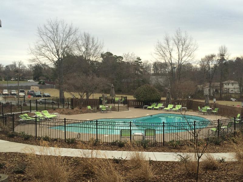 Holiday Inn Greensboro Coliseum By Ihg Bagian luar foto